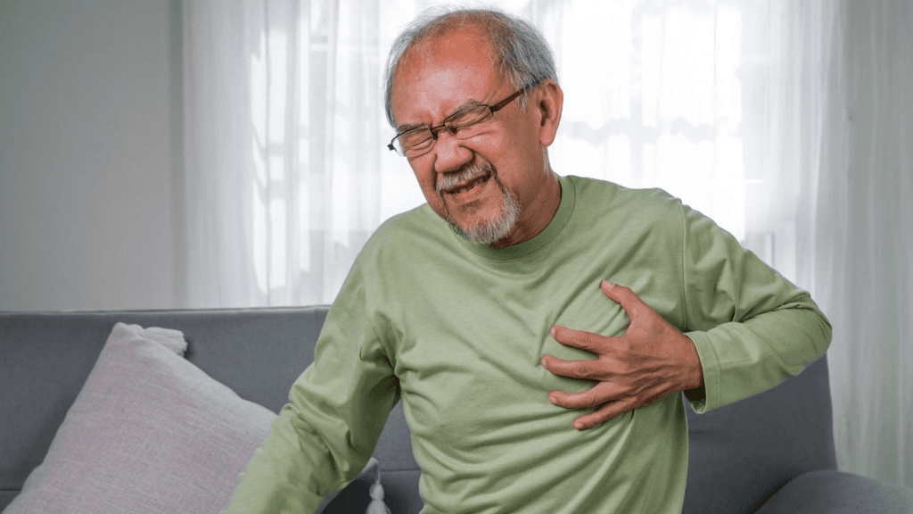 Reconhecer os sinais de um infarto pode salvar vidas. Dor no peito, falta de ar e sudorese são sintomas comuns que não devem ser ignorados.