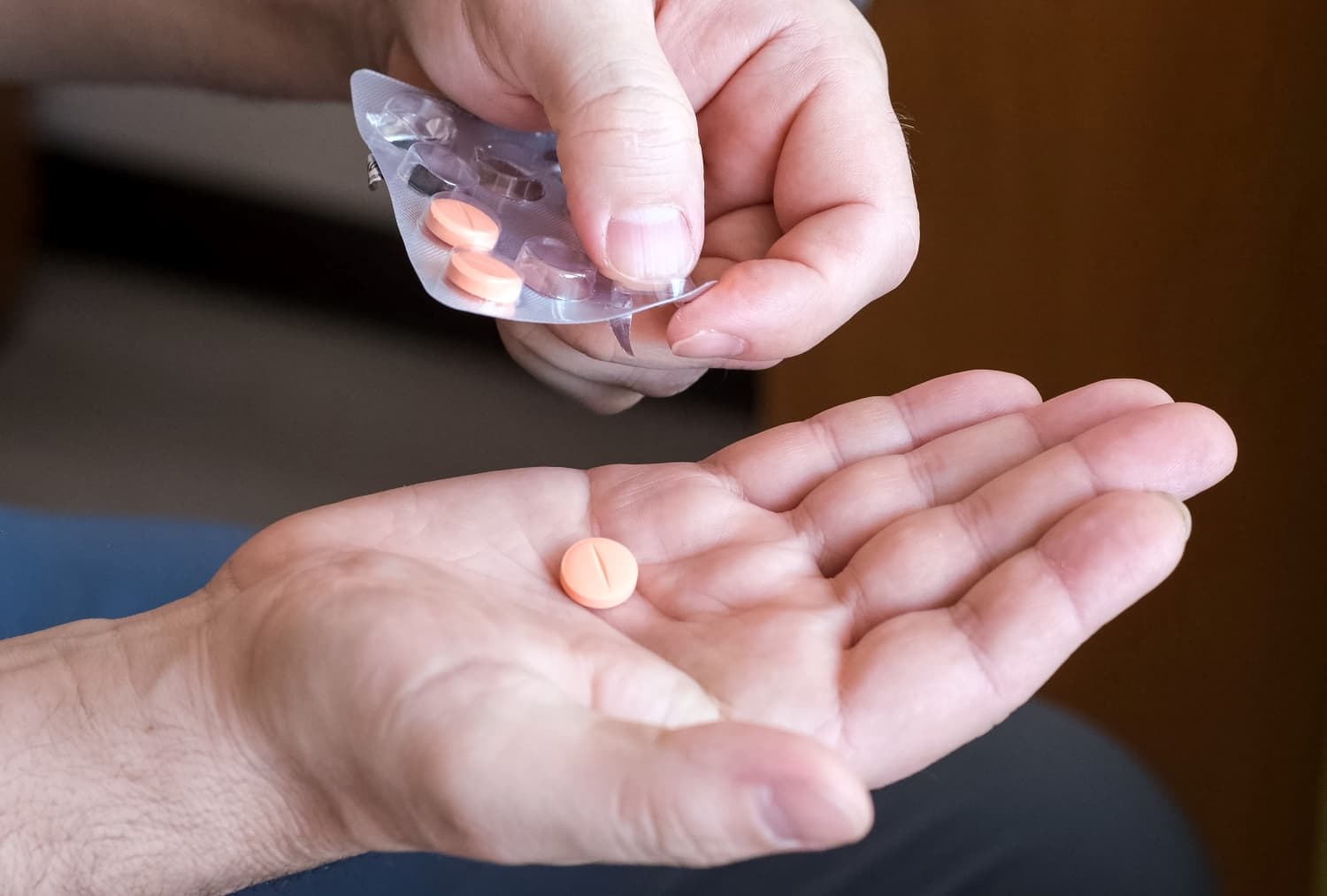 Diosmina + Hesperidina: O início do tratamento e a ação sobre o sistema circulatório para alívio dos sintomas de varizes e hemorroidas. Use sempre sob orientação médica.