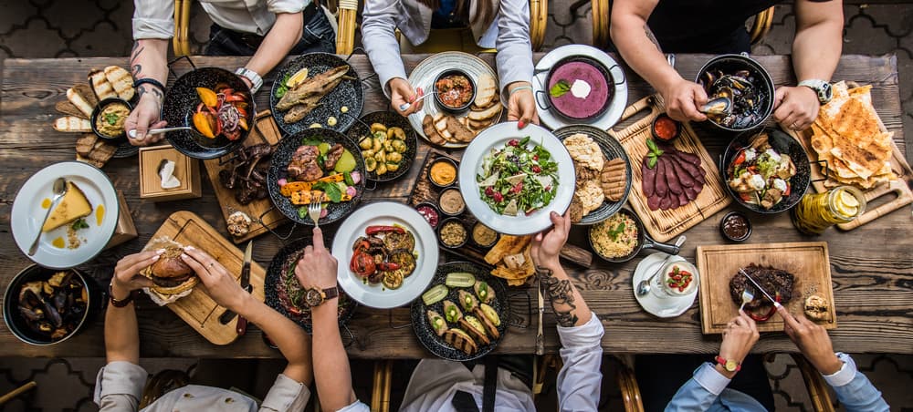 Table,With,Food,,Top,View
